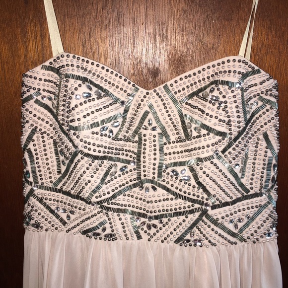 Light pink dress - Picture 5 of 7